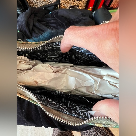 💚🤎VON DUTCH GREEN CAMO SHOULDER BAG💚🤎NWT - Picture 11 of 16